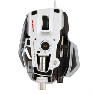 Illustration for article titled The Cyborg R.A.T. 7 Albino Looks More Like a Mass Effect Battleship Than a Gaming Mouse